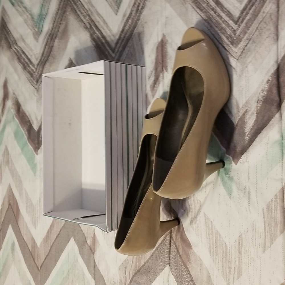 Women's Shoes